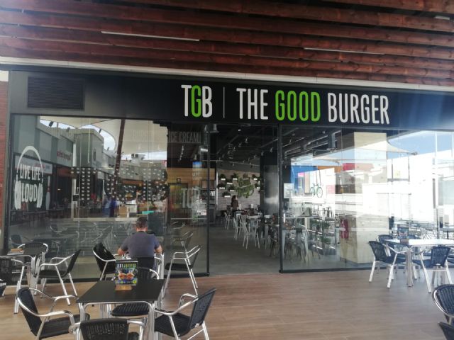 TGB, Merkal Calzados y Olimpia L.J.W.W.J. llegan a Parque Almenara - 3, Foto 3