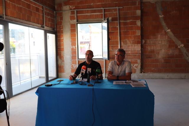 La concejalía de Deportes presenta su oferta deportiva y denuncia el estado de las instalaciones del Pabellón Loli de Gea - 3, Foto 3