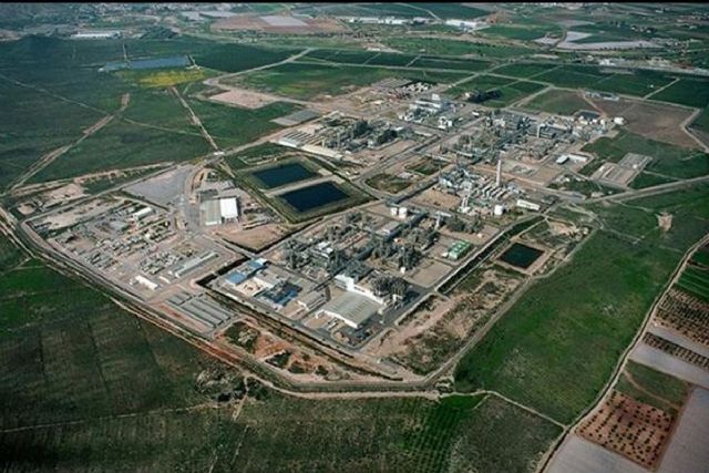 Urbanismo da licencia para construir una nueva caldera de eficiencia energética y un edificio en Sabic - 1, Foto 1