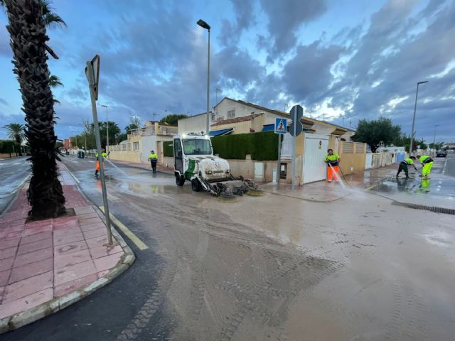 El aviso rojo por lluvias deja en Los Alcázares acumulados de 130 litros - 1, Foto 1