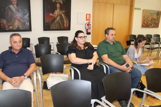 El alcalde anuncia la voluntad de aprobar el presupuesto general del 2024 a principios de año, en su balance de los primeros 100 días del Gobierno municipal, Foto 2