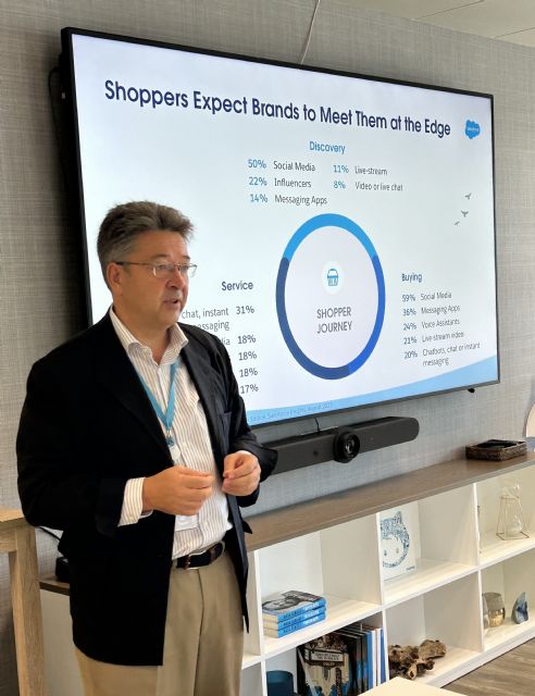 El 20% de los españoles utiliza la IA generativa para encontrar ideas para regalos y compras - 2, Foto 2