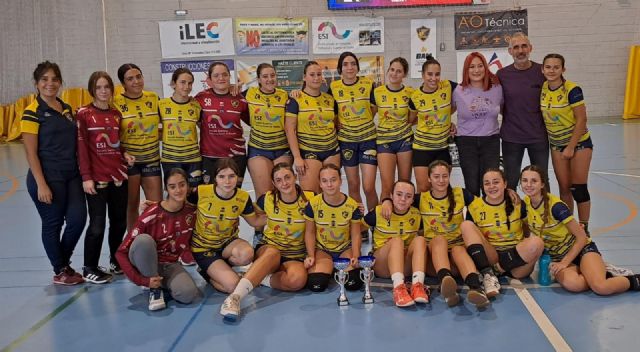 Deporte e igualdad en el III Torneo de la Mujer de Balonmano - 1, Foto 1