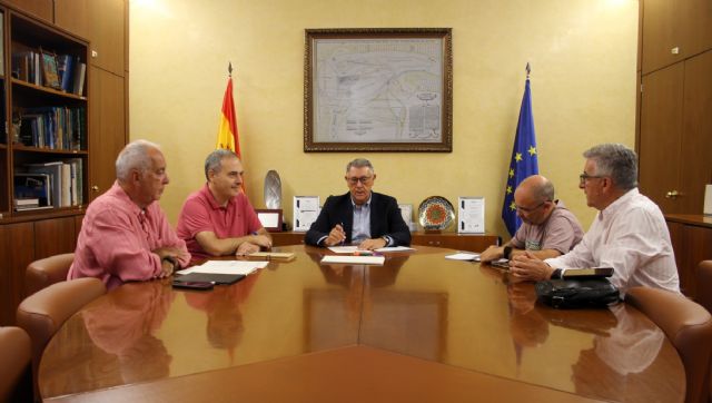 La CHS mantiene una reunión con la Asociación de Vecinos de Barriomar - 1, Foto 1