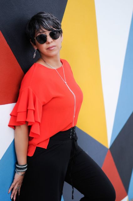 Liz Alemán: La Nueva Voz de la Balada Latina - 2, Foto 2