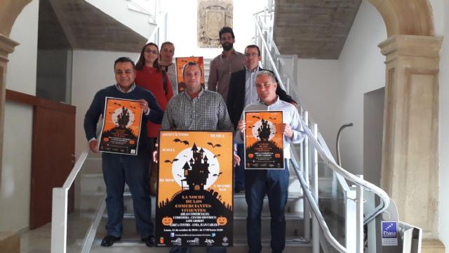 97 comercios del casco urbano de la ciudad organizan más de 25 actividades para dinamizar el centro de Lorca y divertir a los más pequeños con la fiesta de Halloween - 1, Foto 1