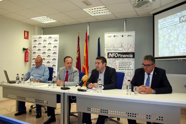 Los empresarios del Parque Empresarial Oeste en Alcantarilla conocen las dos líneas de financiación que el INFO pone a su disposición, con Emprendia e Industria 4.0 - 5, Foto 5