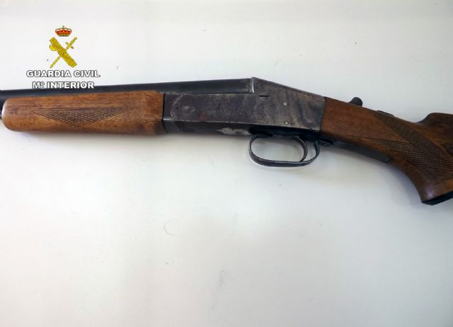 La Guardia Civil detiene a la persona que realizó un disparo intimidatorio desde un domicilio de Caravaca de la Cruz - 2, Foto 2