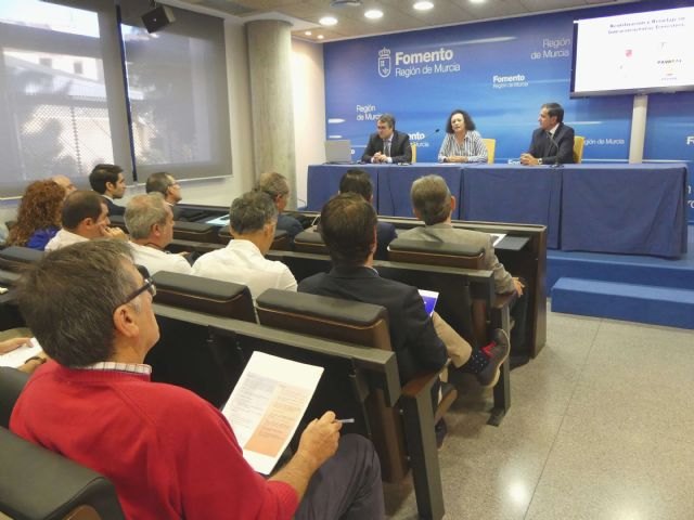 La Consejería de Fomento invita al sector de la construcción a difundir sus innovaciones en infraestructuras - 1, Foto 1