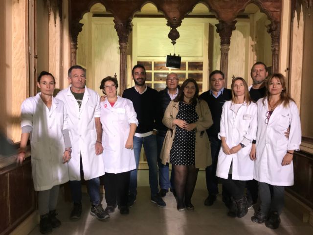 La Concejalía de Desarrollo Local comienza el montaje de la histórica farmacia lorquina de Sala Just en el Palacio de Guevara - 2, Foto 2