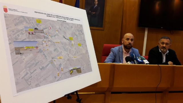 Fomento desvía el tráfico por las obras de mejora de la carretera que cruza la rambla Biznaga - 1, Foto 1