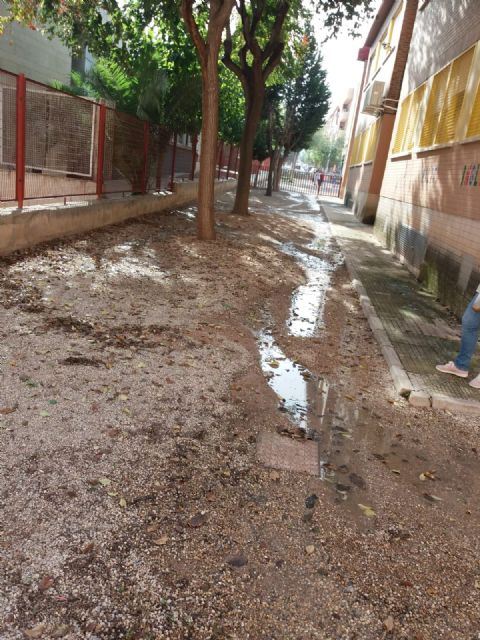 Cambiemos Murcia responsabiliza al equipo de Gobierno de la rotura de las tuberías en el CEIP Ciudad de La Paz - 3, Foto 3