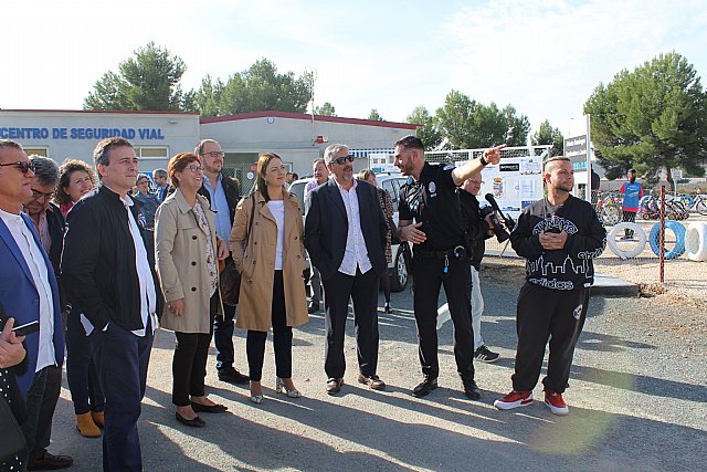 Jumilla presenta su nueva Campaña de Educación Vial Escolar en un renovado Parque de Seguridad - 3, Foto 3