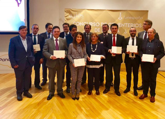 El alcalde recoge en Zaragoza el Premio nacional a la Mejor Actividad de Puertas Abiertas por Don Juan Tenorio. Sueño y realidad en el cementerio de San Javier - 4, Foto 4