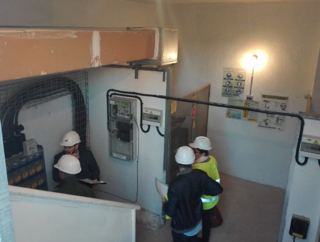 El Ayuntamiento e Iberdrola trabajan para mejorar el servicio de suministro eléctrico en Campos del Río con una inversión de más de 107.000 euros - 1, Foto 1