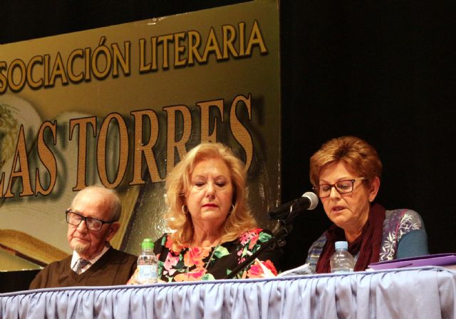 La asociación literaria Las Torres disfruta de una velada de versos para el recuerdo - 2, Foto 2