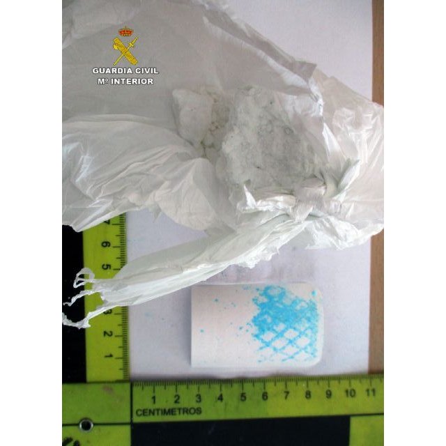 La Guardia Civil sorprende in fraganti a un joven traficante de cocaína en Santiago de la Ribera - 1, Foto 1