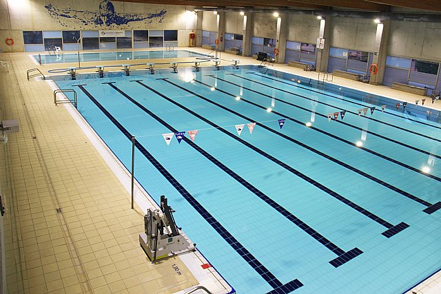 Se inicia el procedimiento de adjudicación del contrato de funcionamiento de las piscinas municipales - 1, Foto 1