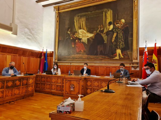 El Ayuntamiento de Caravaca reclama en una moción conjunta que los Presupuestos del Estado recojan incentivos fiscales para el Año Jubilar 2024 - 2, Foto 2