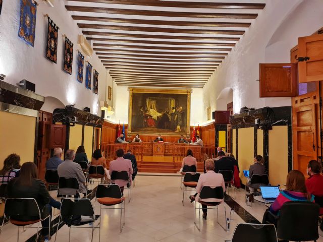 El Ayuntamiento de Caravaca reclama en una moción conjunta que los Presupuestos del Estado recojan incentivos fiscales para el Año Jubilar 2024 - 3, Foto 3