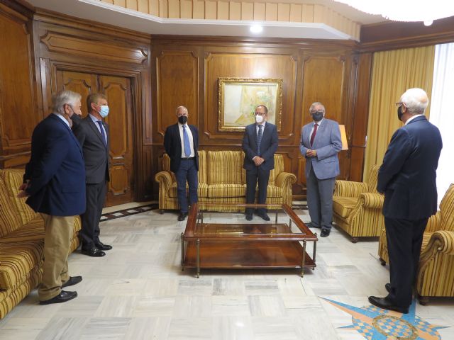 El presidente de la Asamblea Regional recibe al Cuerpo Consular en la Regin, Foto 2