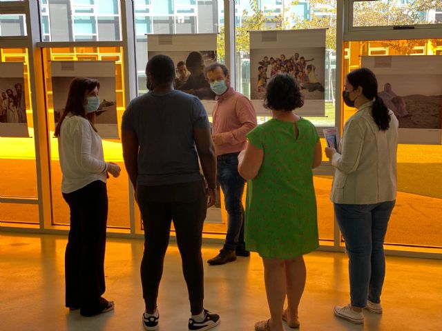 Exposición de fotografía “Saharauis. Colores a destiempo” - 3, Foto 3