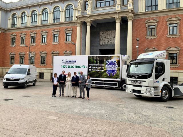 El Gobierno regional impulsa la compra de 31 camiones eléctricos para contribuir a la revolución verde en el sector del transporte - 1, Foto 1