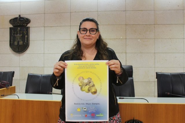 La Concejalía de Medio Ambiente comienza la campaña anual de información y sensibilización ambiental sobre el reciclaje y recogida selectiva de residuos, Foto 1