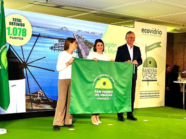 San Pedro del Pinatar recoge el galardón Bandera Verde de ecovidrio 2023 - 1, Foto 1
