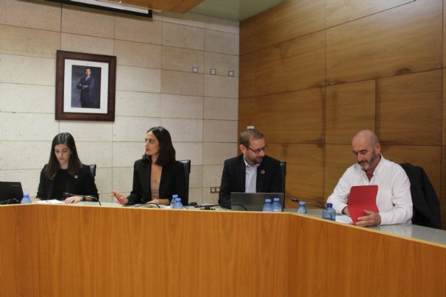 Toma posesión el nuevo concejal del Grupo Municipal Socialista, Martín Miras Rosa, en sustitución de Pedro Antonio Megal, Foto 4