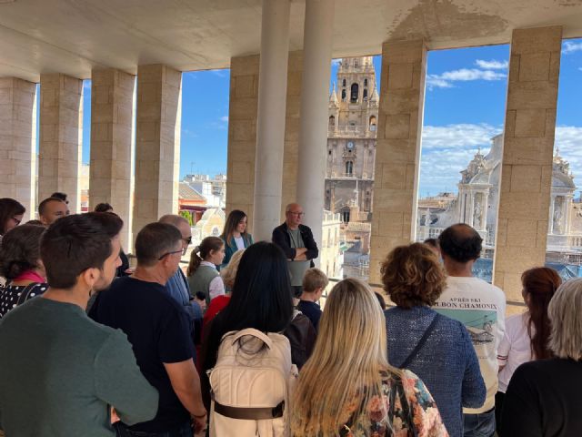 Éxito de asistencia a la jornada de puertas abiertas del edificio Moneo dentro de los actos de su 25 aniversario - 1, Foto 1