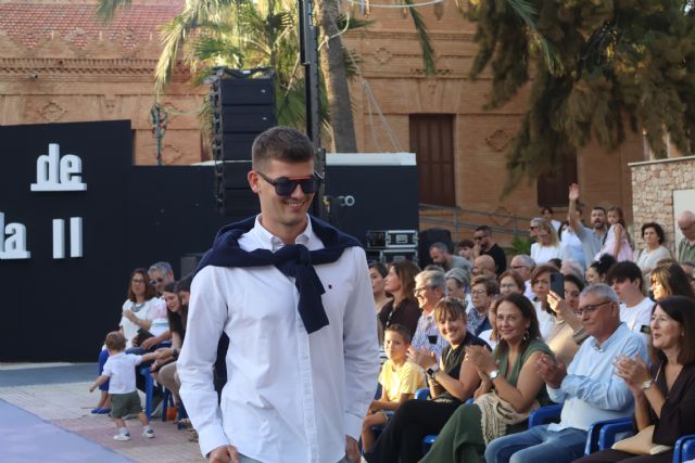 El pequeño comercio convierte San Pedro del Pinatar en una gran pasarela de moda - 1, Foto 1