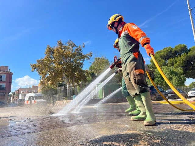 Más de 1.000 efectivos de la Comunidad realizan 336 actuaciones de limpieza y achiques en los municipios tras la dana 'Alice' - 2, Foto 2
