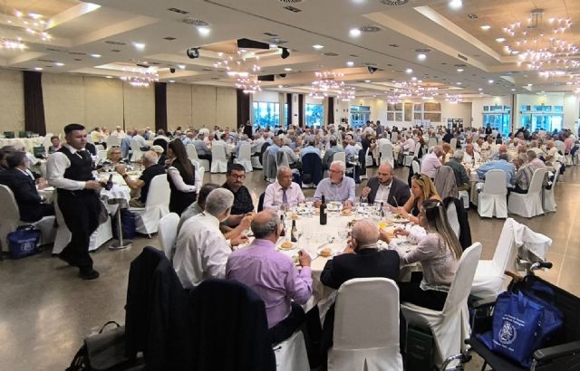 Más de 350 aprendices de Bazán celebran el éxito de los actos del centenario de su Escuela con una multitudinaria comida - 3, Foto 3