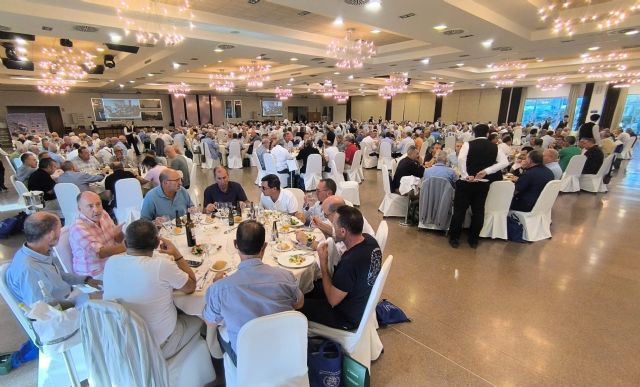 Más de 350 aprendices de Bazán celebran el éxito de los actos del centenario de su Escuela con una multitudinaria comida - 5, Foto 5