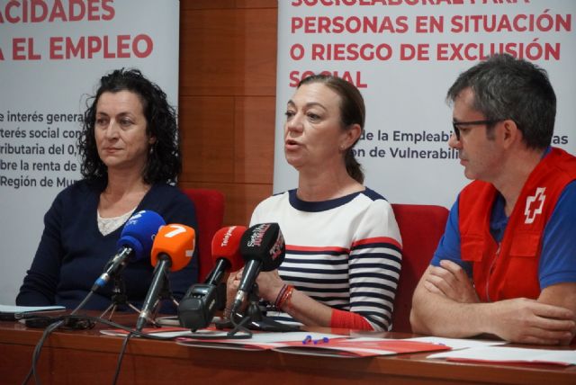 Aguas de Jumilla renueva su convenio de colaboración con Cruz Roja para favorecer la inserción laboral en el municipio - 3, Foto 3