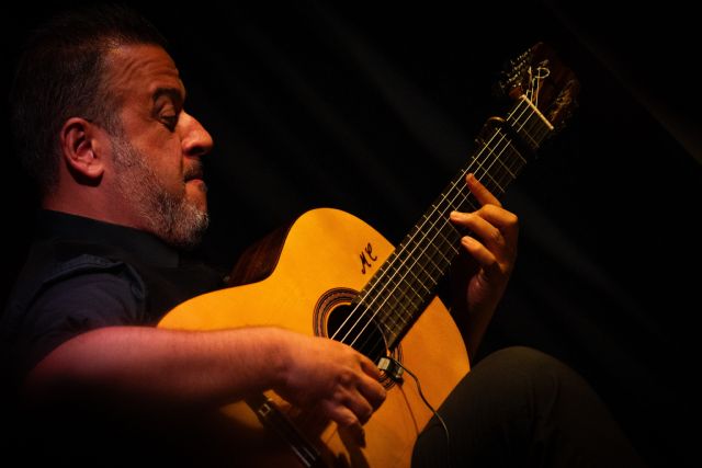 Gori Mazo saca a la luz la Sevilla que no sale en las postales con su primer disco en solitario - 2, Foto 2