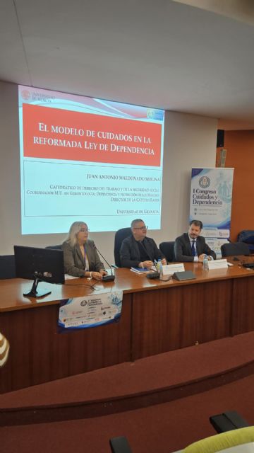 Concluye con gran acogida el I Congreso Nacional Cuidados y Dependencia de la Universidad de Murcia - 3, Foto 3