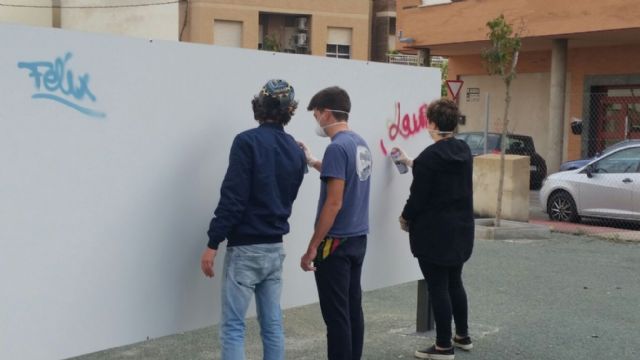 Puente Tocinos pone en marcha el primer taller de graffitis de la región - 4, Foto 4
