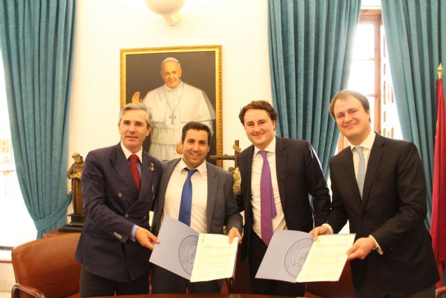 La UCAM firma un convenio de colaboración con la EU Business School - 1, Foto 1