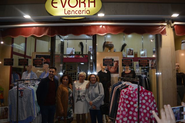 El pasado viernes tuvo lugar la Fiesta Black Friday Águilas - 4, Foto 4