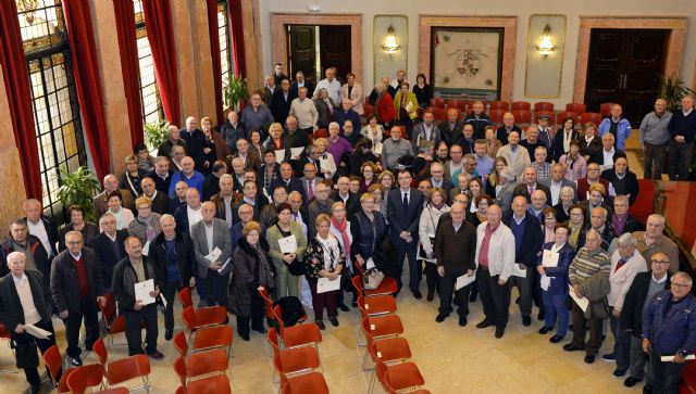 El consenso garantiza el reparto equitativo de las ayudas entre los 76 Centros de Mayores del municipio - 1, Foto 1