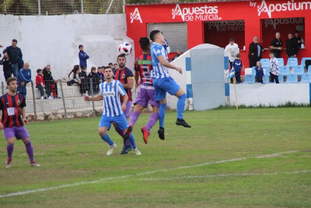 El Águilas tira de fé para ganar al Minerva - 5, Foto 5