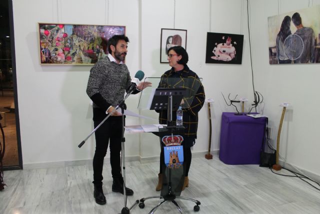 Entregados los premios de los certámenes de dibujo, pintura y escultura además del concurso de relatos hiperbreves con el tema de la violencia de género - 1, Foto 1