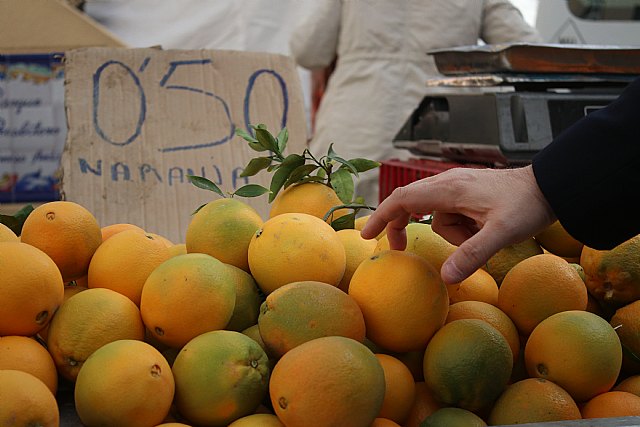 El PSOE cuestiona cuántos años más necesita el equipo de Gobierno para adaptar la ordenanza de venta ambulante - 1, Foto 1