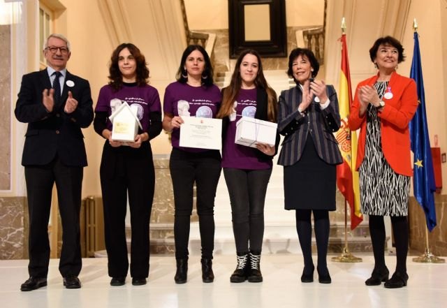 El IES Villa de Alguazas ha recogido hoy en Madrid su premio en el Concurso Nacional de Buenas Prácticas - 2, Foto 2