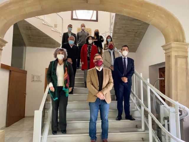 La UPCT entrega al Ayuntamiento el estudio de análisis y diagnóstico del Plan General de Ordenación del municipio - 1, Foto 1