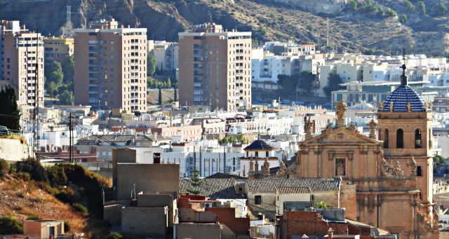 IU-V pretende hacer valer la amplitud del término municipal lorquino para demandar más fondos públicos al estado y a la CARM - 1, Foto 1
