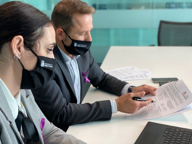 El Ayuntamiento renueva su colaboración con FAMDIF/COCEMFE-MURCIA - 2, Foto 2