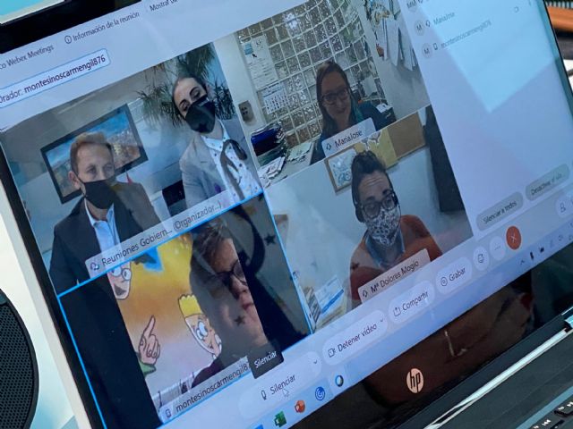 El Ayuntamiento renueva su colaboración con FAMDIF/COCEMFE-MURCIA - 5, Foto 5